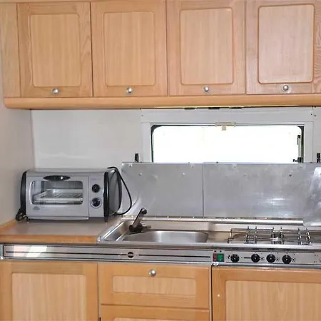 Prázdninový dům Wohnwagen Duesterfoerde See 7502